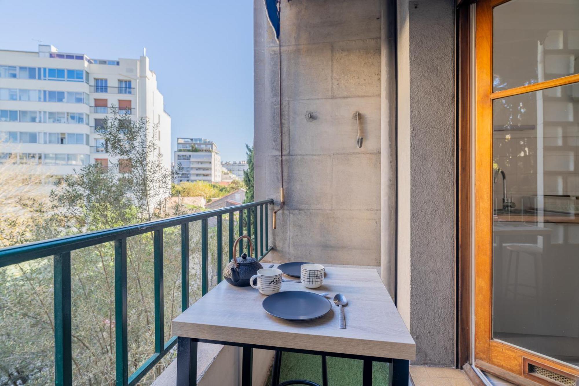 Le Carre D'Or Mermoz Marseille Exterior photo